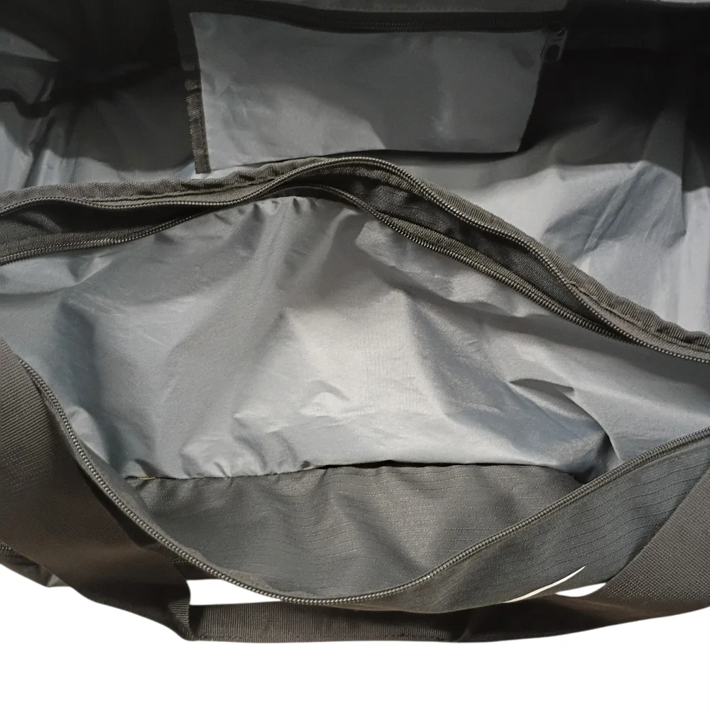Nike Black and White Duffel Bag - Picture 6 of 10